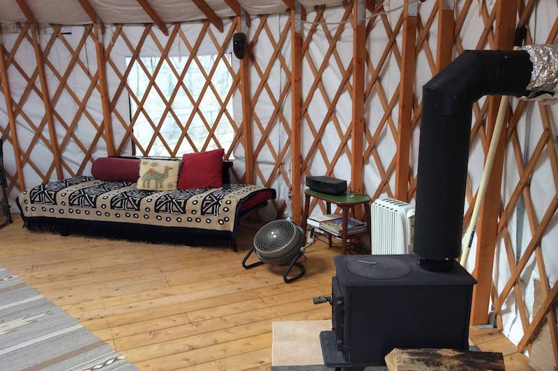 Sun and Moon (Private Yurt!)