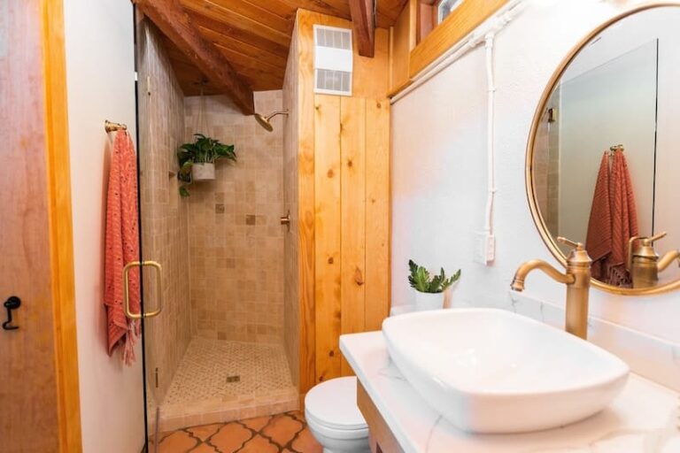 Airbnb Prescott 12 City Center, Budget, & Pool Options!