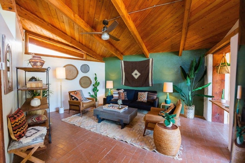 The Majestic Mountain Retreat