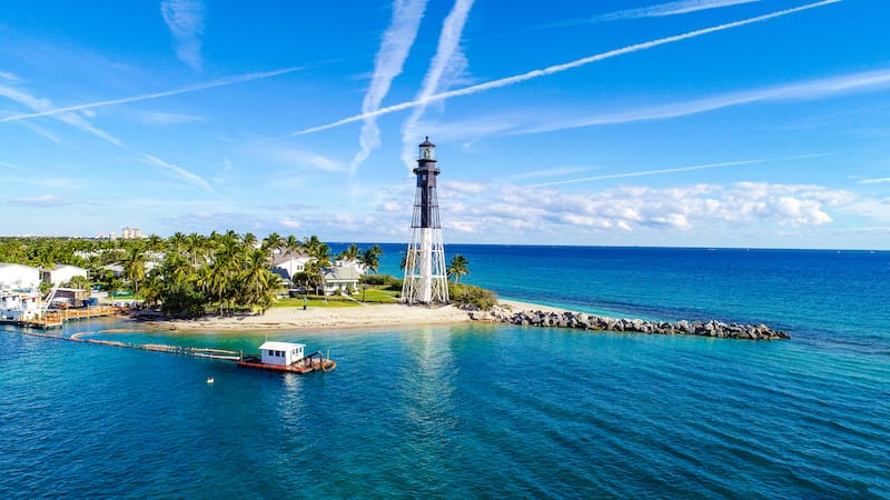 Hillsboro Inlet Lighthouse - best lighthouses in Florida