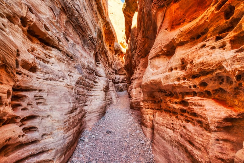 Narrows on the White Domes Trail