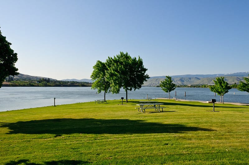 Wenatchee Confluence State Park via Henry Huey (Flickr CC BY-NC 2.0)