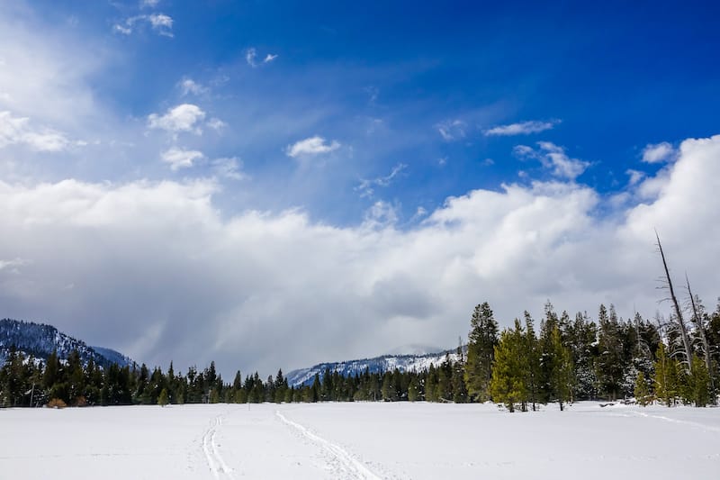 Cross country skiing in Tahoe