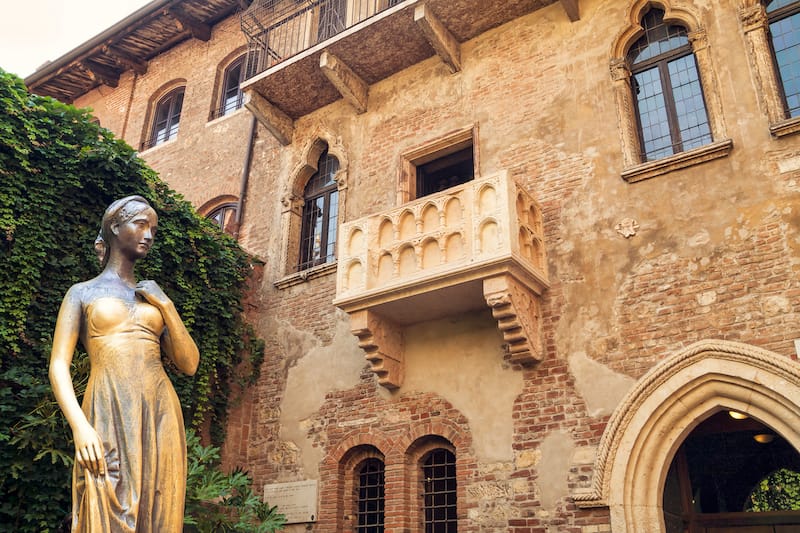 Casa di Giulietta is a must on a Verona day trip