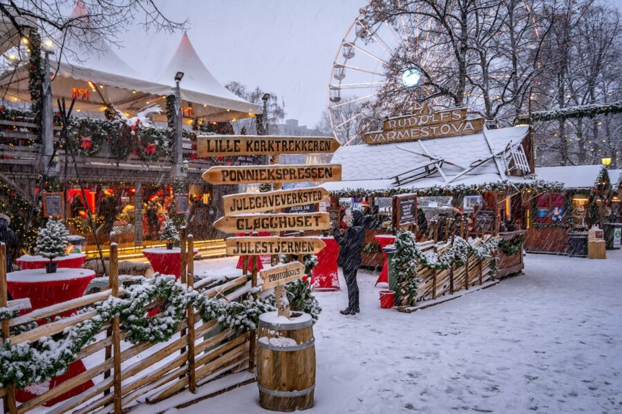 Christmas market in Oslo - Alex Cimbal - Shutterstock