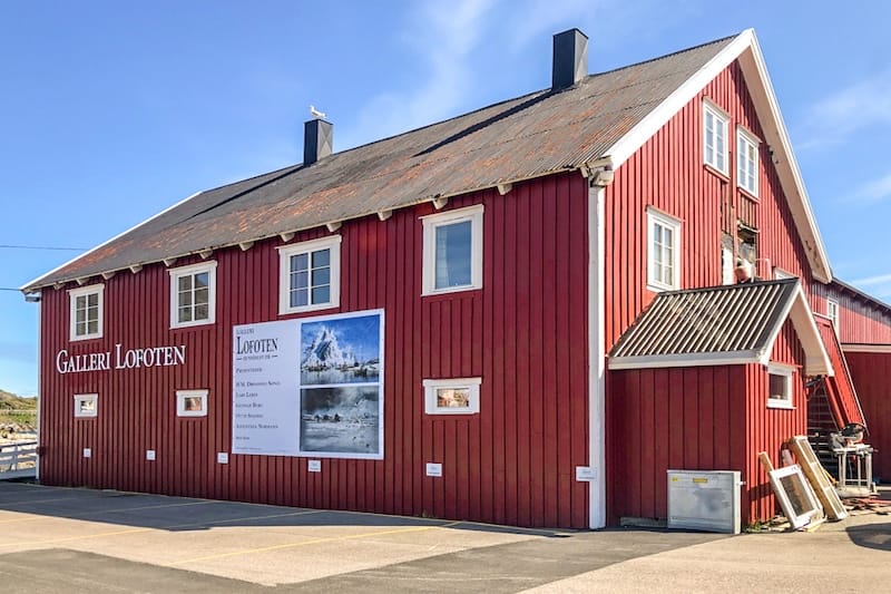 Galleri Lofoten in Henningsvaer 3