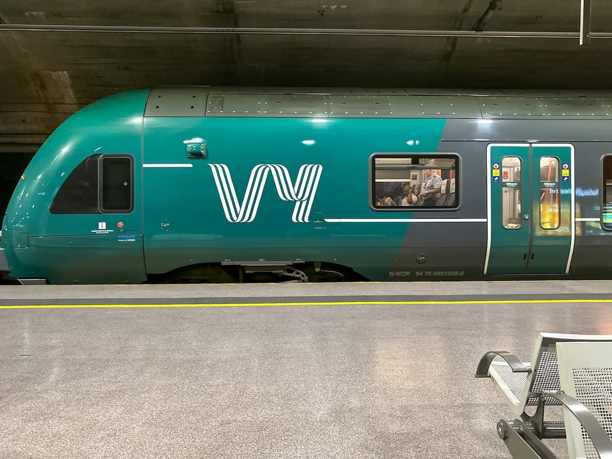 The cheapest way to get from Oslo Airport to the city center