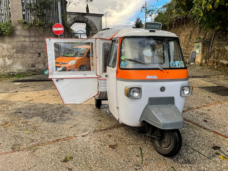 Tuk-tuk that took tourists around Procida