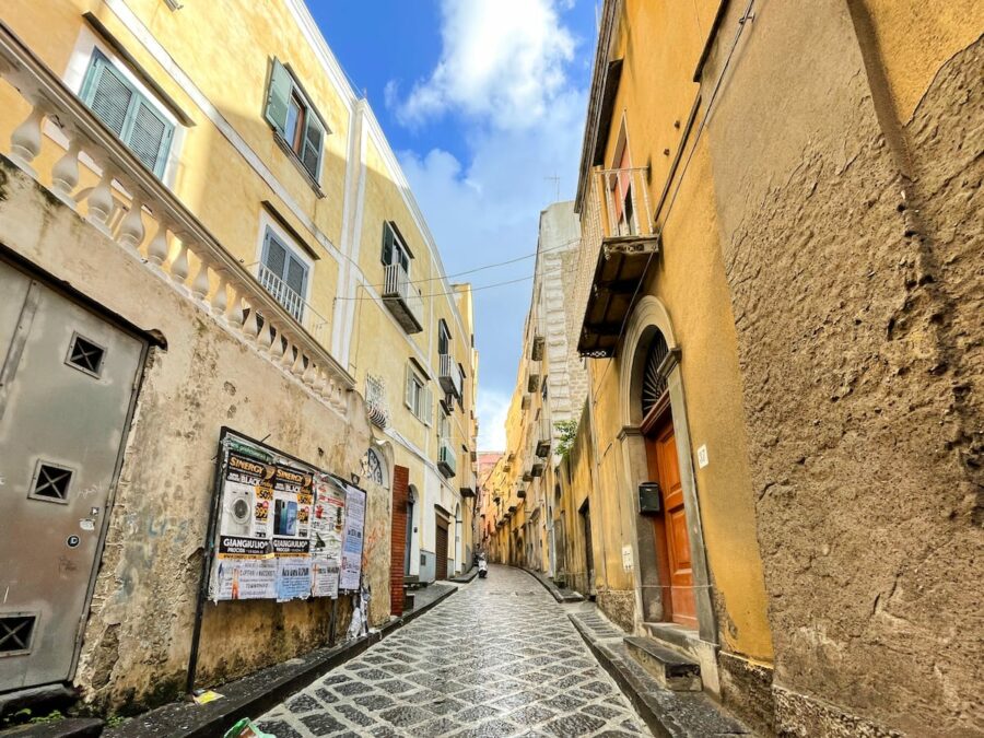 Winter was rather quiet on Procida... but not completely dead!