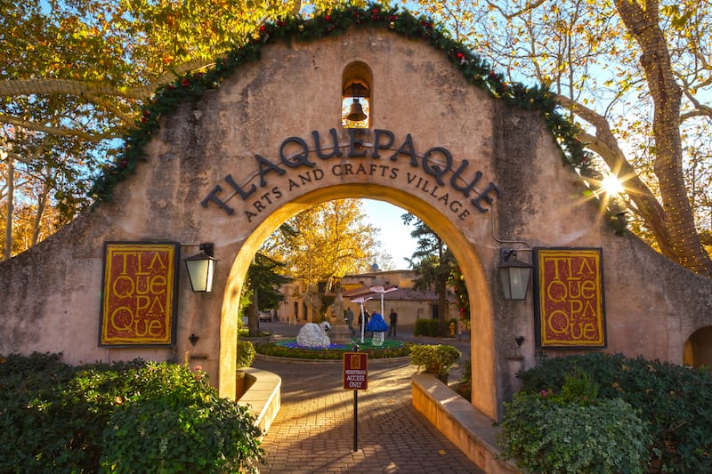 Tlaquepaque Art Village