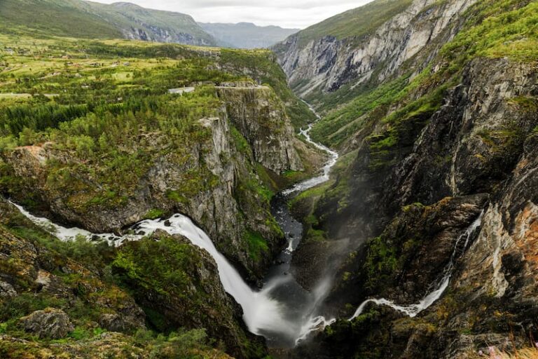 22 Beautiful Day Trips From Bergen, Norway (+ Map!)
