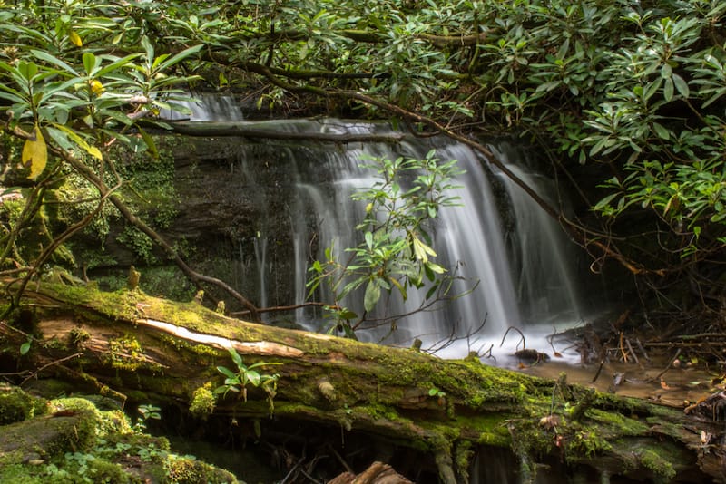 Spoonauger Falls - South Carolina waterfalls guide