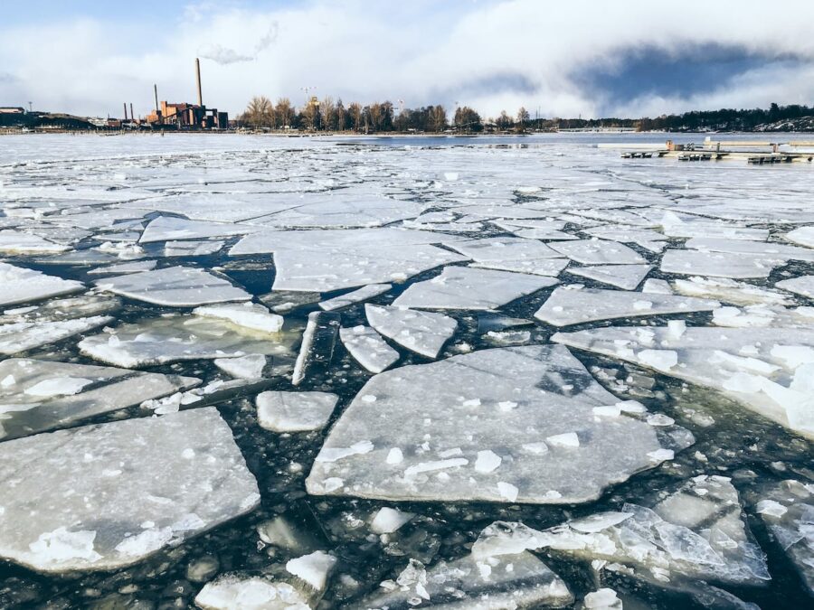 The view from Helsinki over the water - yep, itʻs cold!