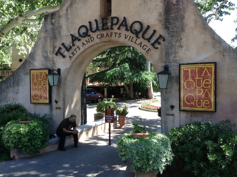 Tlaquepaque - PICTOR PICTURE COMPANY - Shutterstock