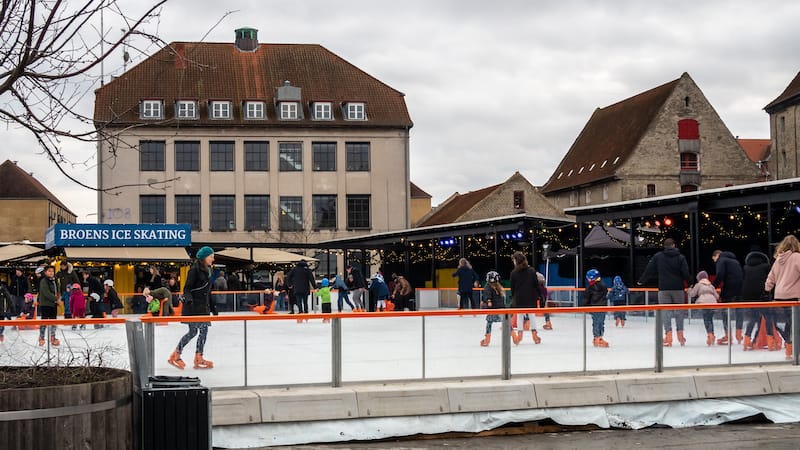 Broen’s Ice Rink - Majere - Shutterstock