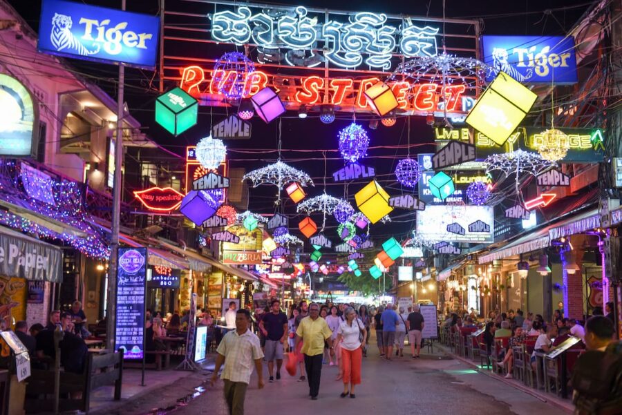 Pub Street in Siem Reap - Stefano Ember - Shutterstock