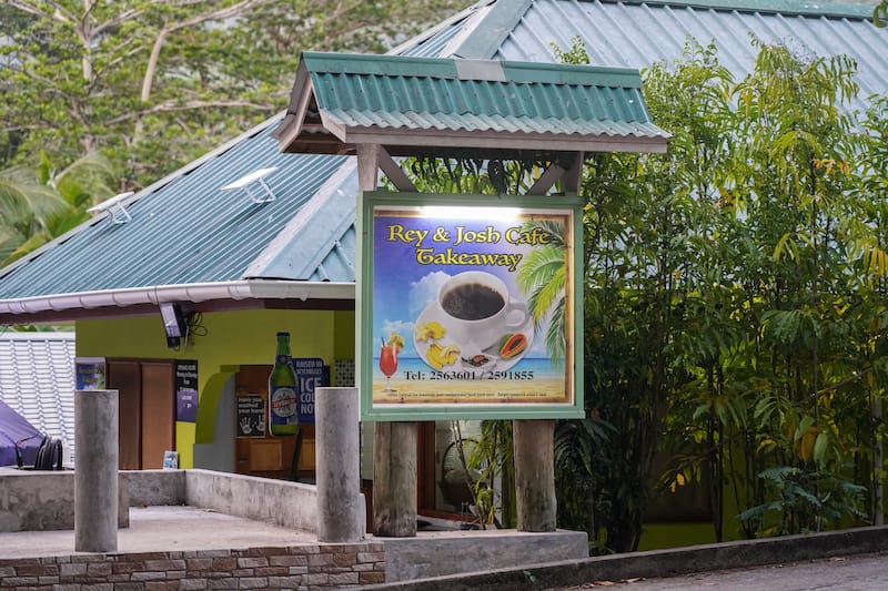 Takeaway on La Digue