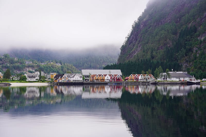 Mostraumen fjord tour from Bergen - Village of Mo