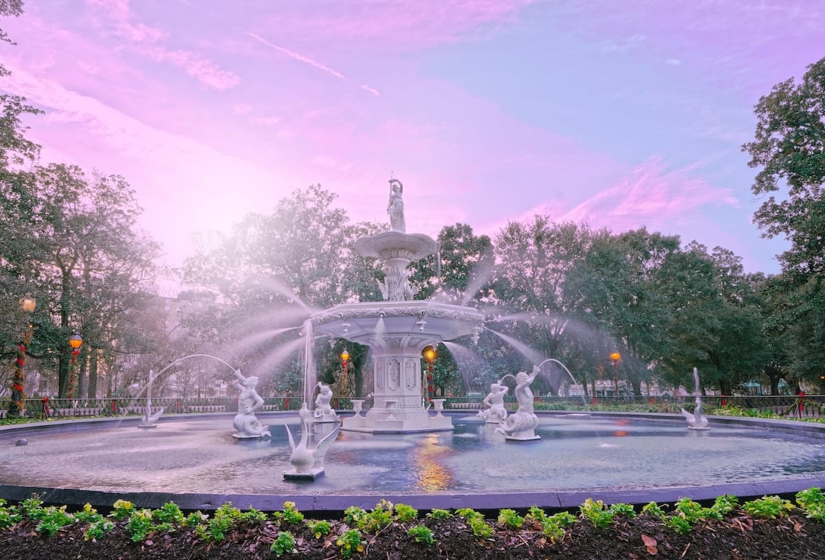 Winter in Forsyth Park in Savannah, Georgia (the famous fountain with a pink sky)