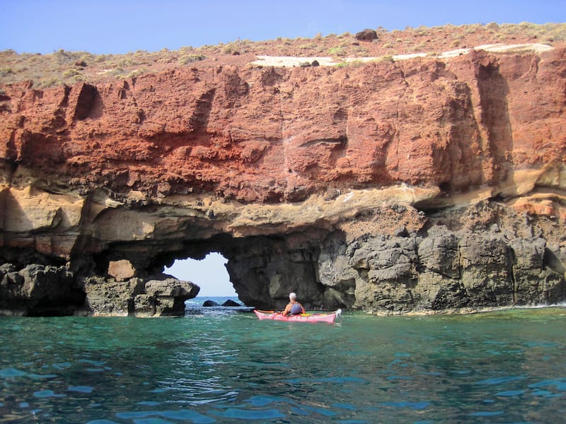 Kayaking in Santorini