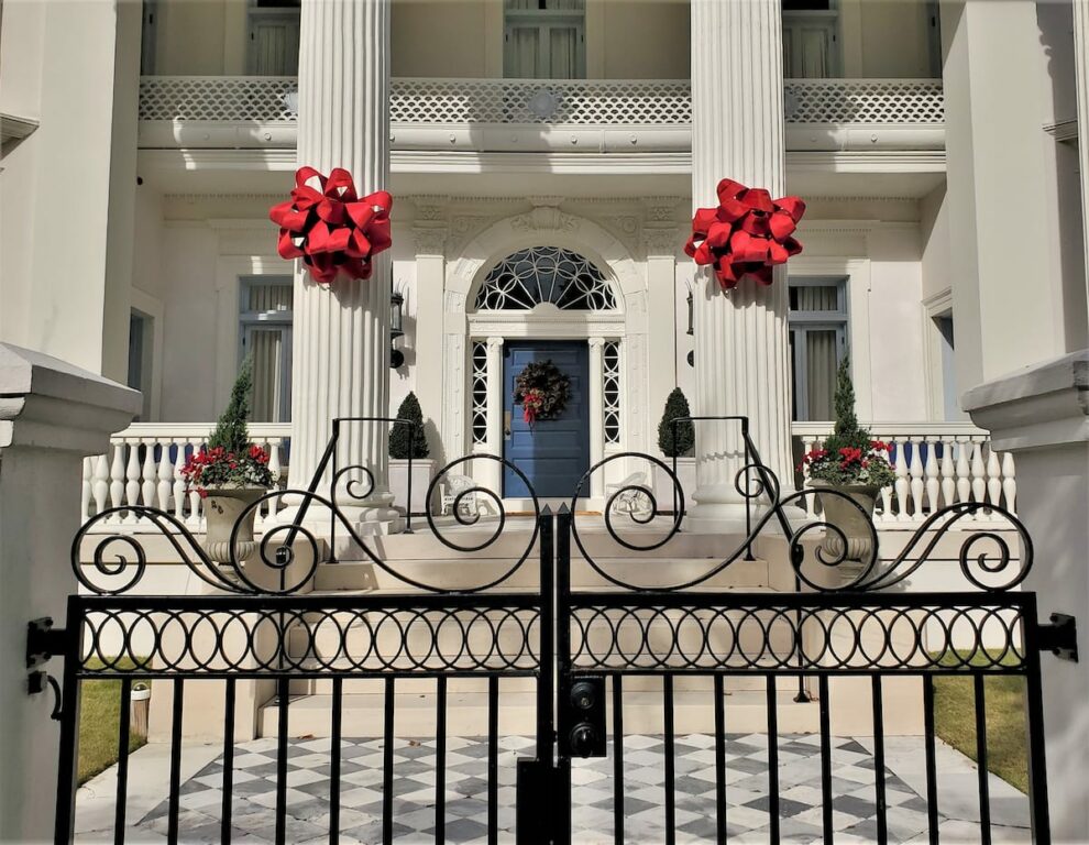 Decorating for Christmas in Charleston
