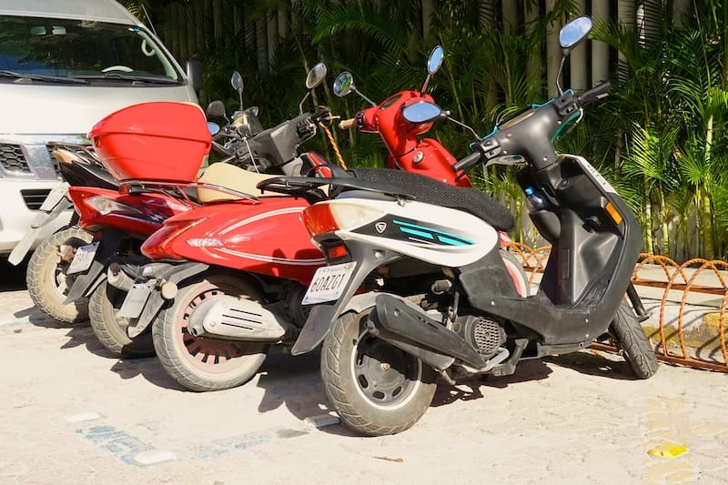 Getting around Playa del Carmen- George Wirt - Shutterstock