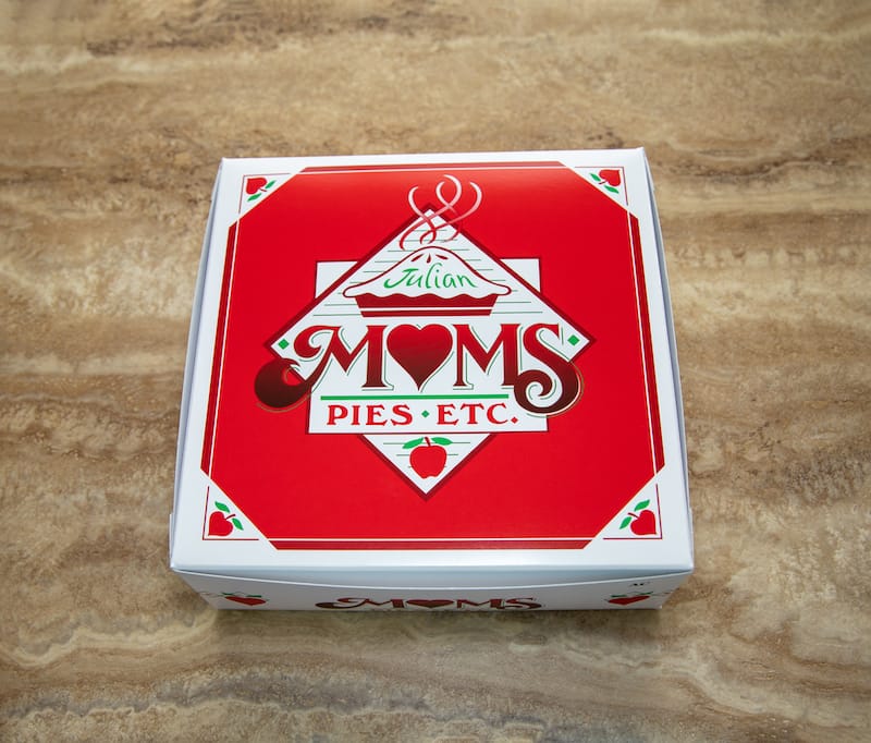 Mom's Pies in Julian - Rosamar - Shutterstock