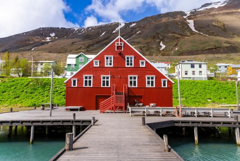 12 Small Towns and Villages in Iceland (That You Must Visit!)
