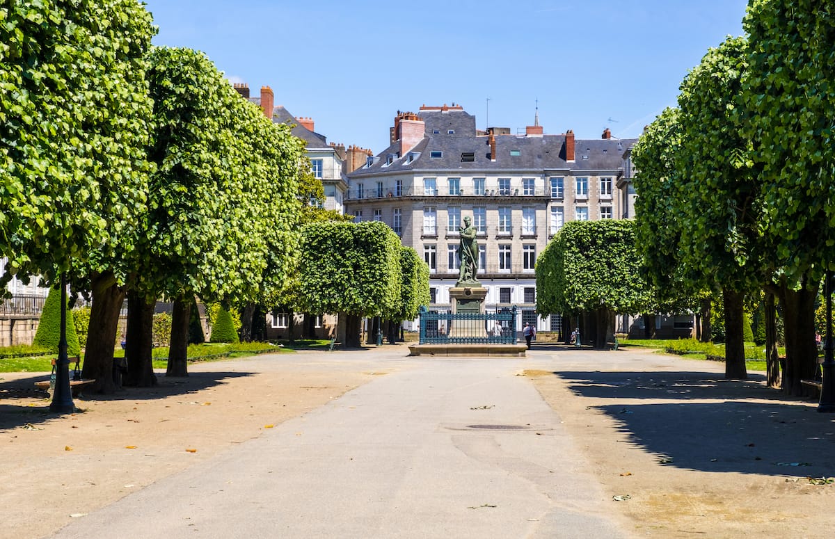 Cours Cambronne - kateafter - Shutterstock