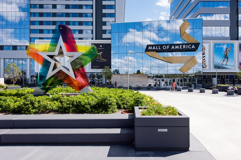 Mall of America - Nick Lundgren - Shutterstock