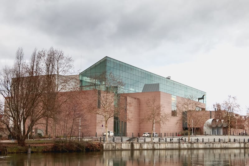 Museum of Modern Art - Pierre-Olivier - Shutterstock