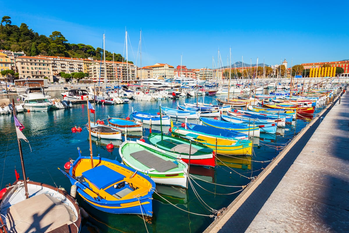The port is one of the most iconic Nice attractions!