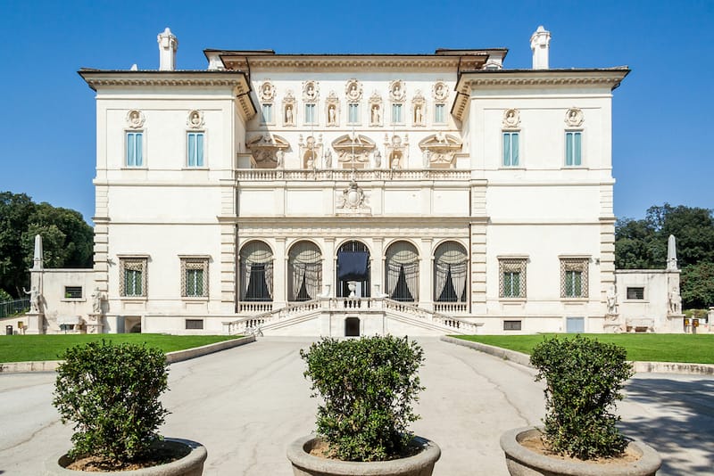 Villa Borghese - DinoPh - Shutterstock