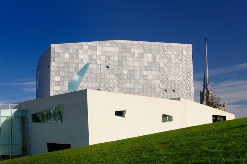 Walker Art Center - Reimar - Shutterstock