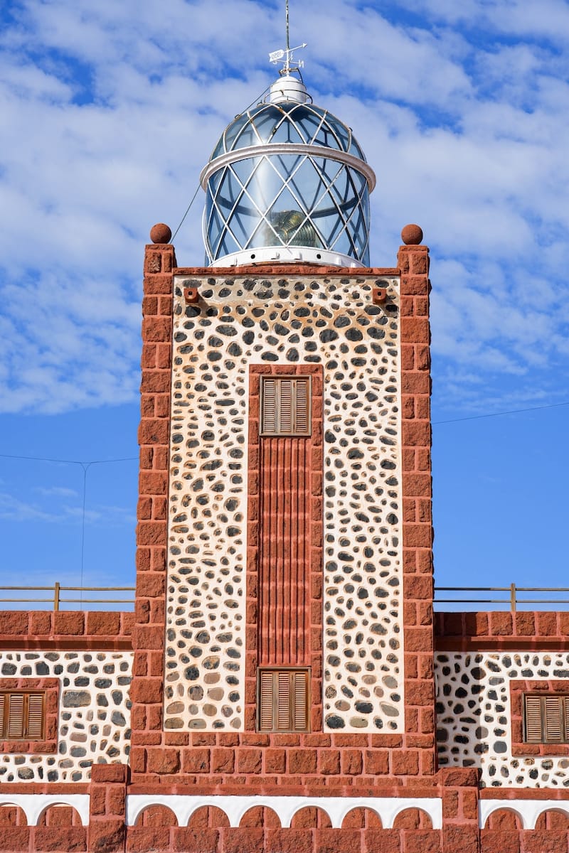 Entallada Lighthouse