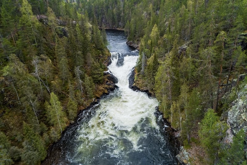 Jyrävä Waterfall