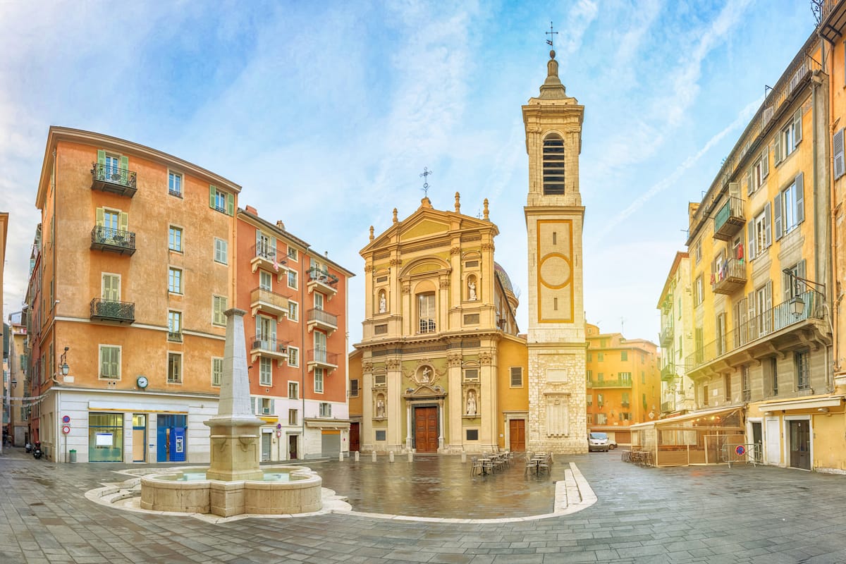 Place Rossetti in Vieux Nice