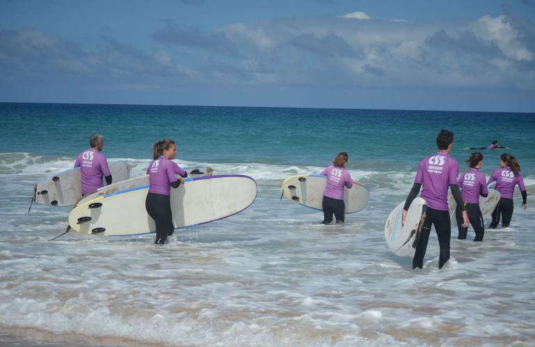 Surfing lessons in Corralejo
