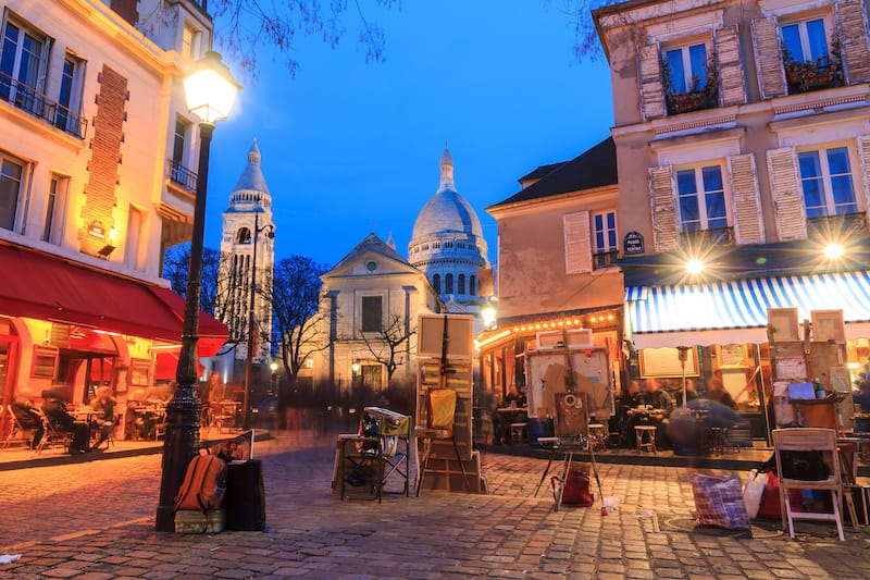 Spending an evening in Montmartre