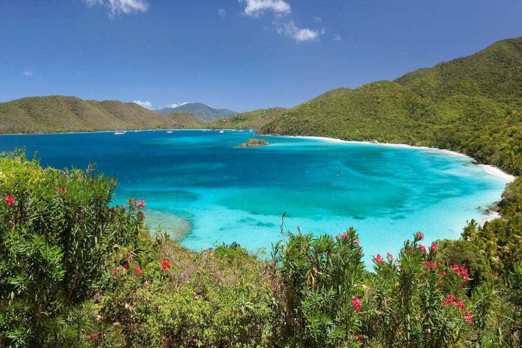 Cinnamon Bay Beach