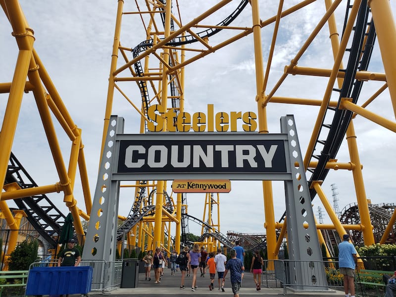 Steel Curtain rollercoaster at Kennywood – CMS Photography – Shutterstock