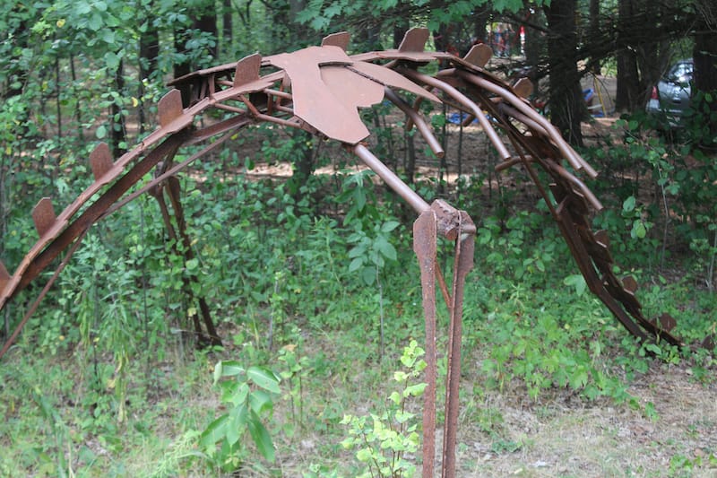 Stevens Point Sculpture Park- Frank R. Nickles Jr – Shutterstock