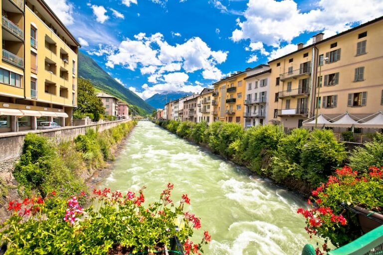 30 Charming Small Towns in Italy (for Your Bucket List!)