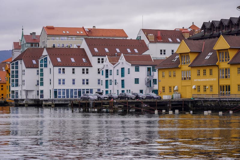 Cruising around Bergen