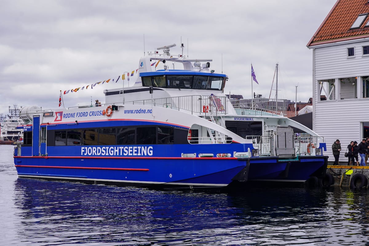 Boat that will take you through the fjords