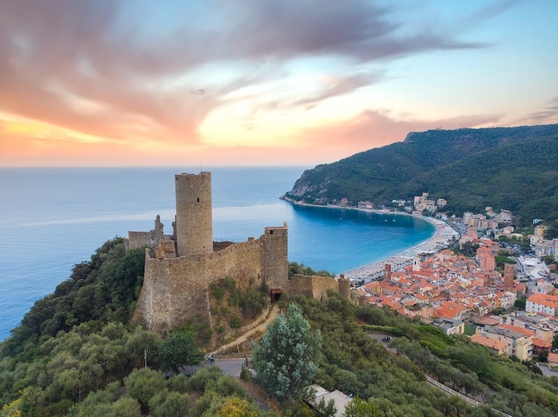 Castello Ursino is one of the most iconic castles in Italy!