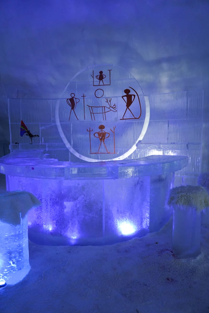 Inside Snowhotel Kirkenes (the reception area!)