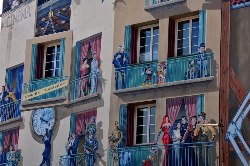 Painted Walls of Cannes - Pack-Shot - Shutterstock