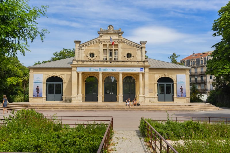 Pavillon Populaire - Kiev.Victor - Shutterstock