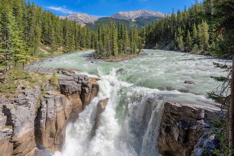 Sunwapta Falls